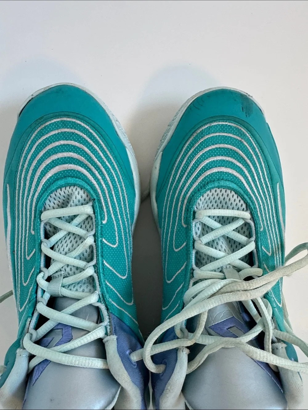 Nike Giannis Immortality Basketball Shoes Men's Size 10 Teal White Blue